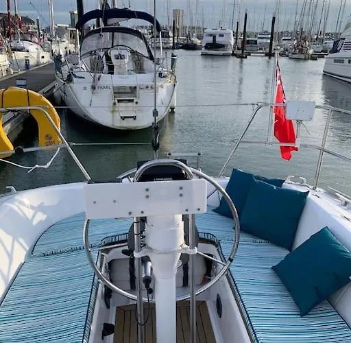 Tiny B Is Waiting For You! * Portimão