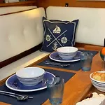 Tiny B Is Waiting For You! Botel Portimao