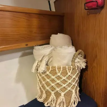 Tiny B Is Waiting For You! * Portimao